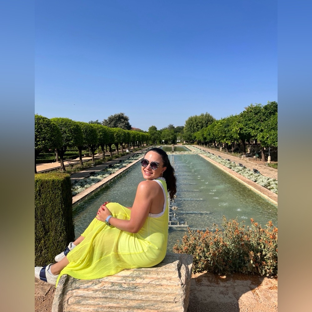 High-Low Maxi Dress - Picture 2 of 4